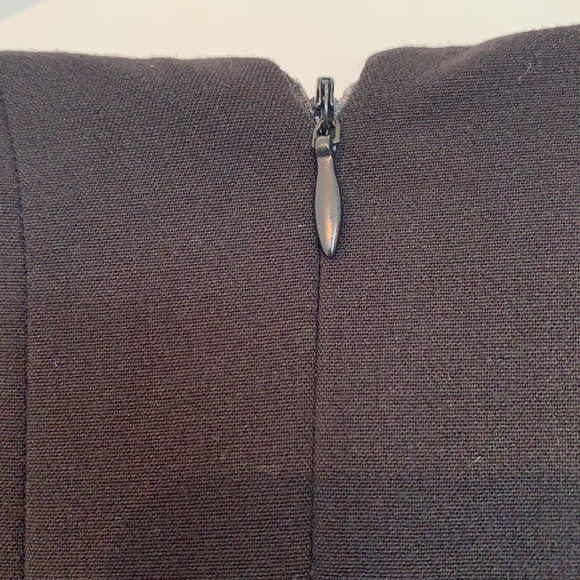 Calvin Klein Sleeveless Sexy Swing Dress. - Picture 8 of 10